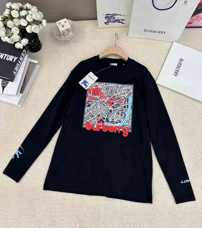 BURBERRY2024 버버리 라운드넥 맨투맨 남여 블랙 