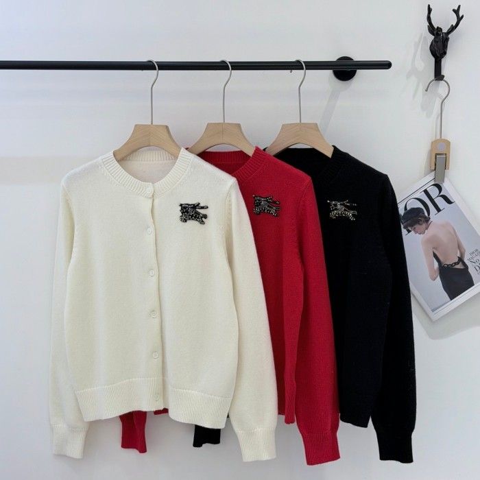 BURBERRY2050 버버리 울 가디건  화이트/레드/블랙