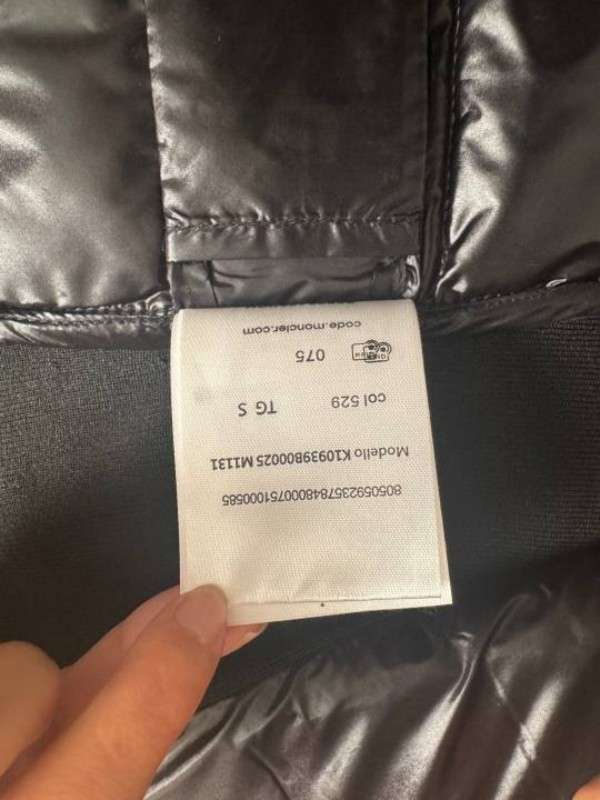 1787321786933837.jpg